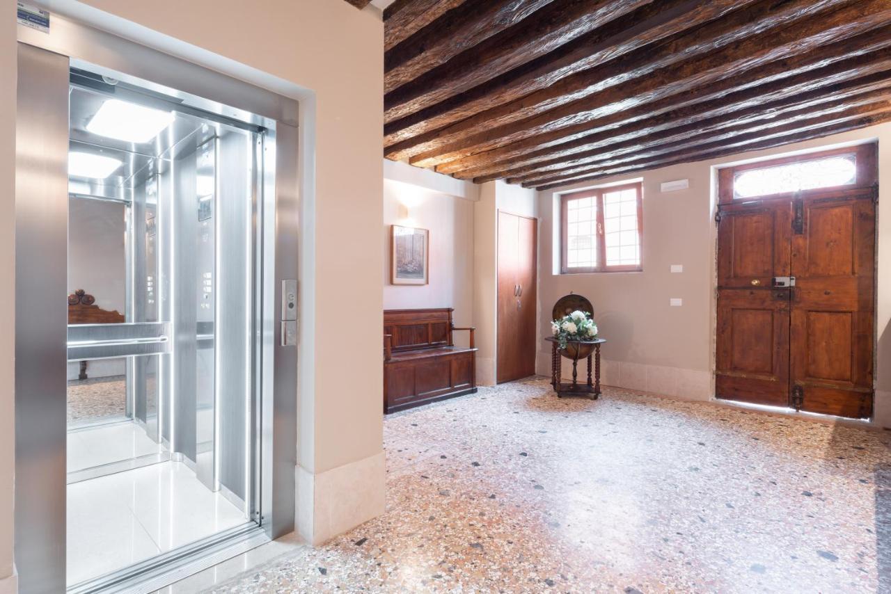 Hotel Palazzo Martinelli Dolfin Venedig Exterior foto